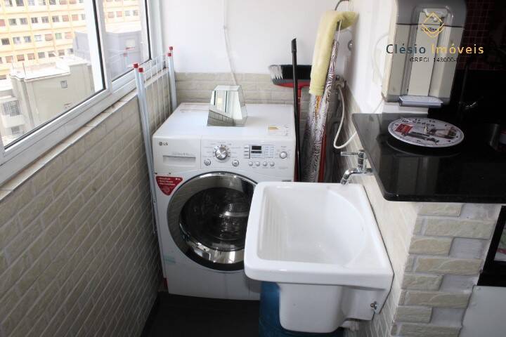 Apartamento à venda com 1 quarto, 60m² - Foto 49