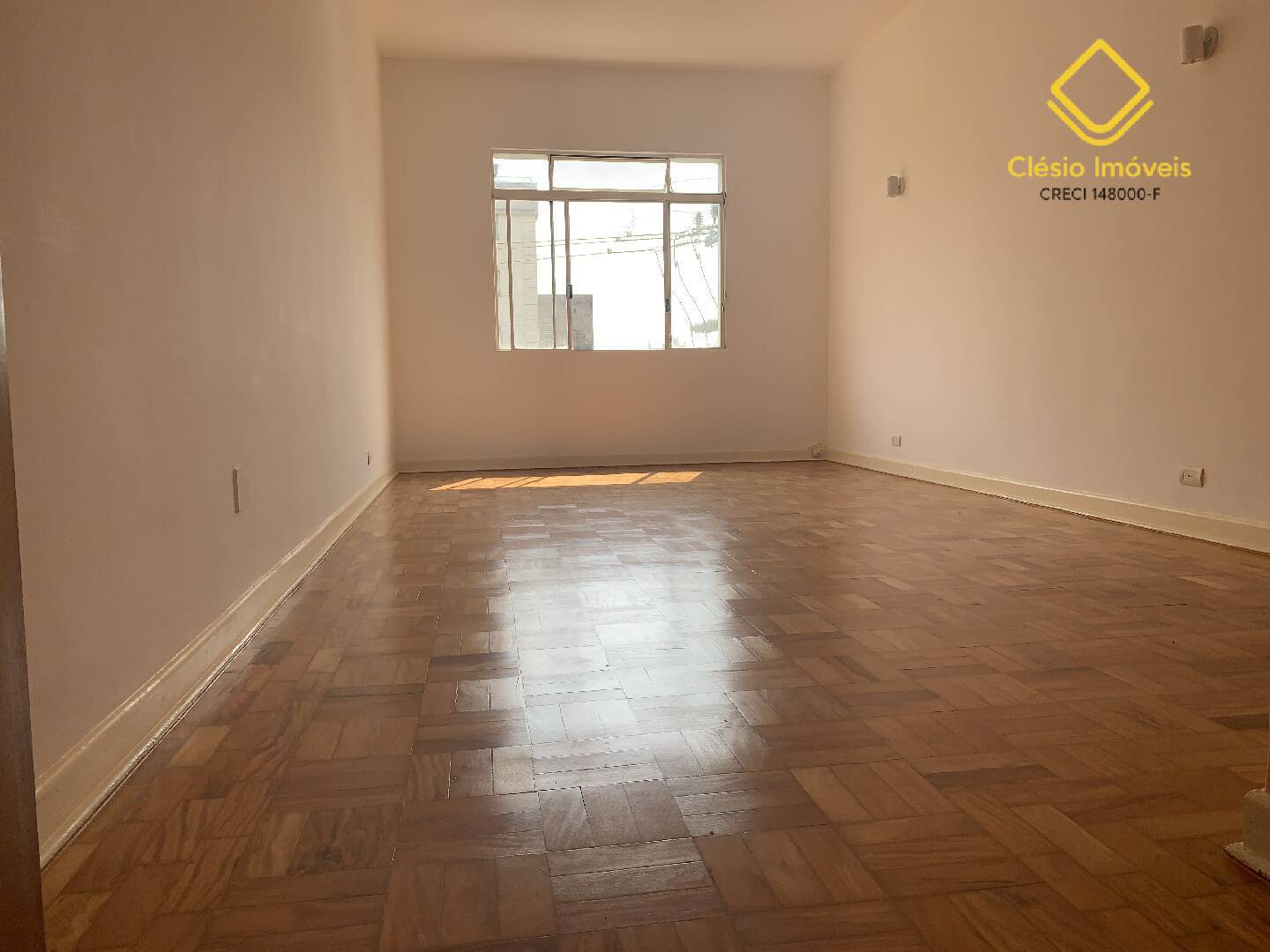 Apartamento para alugar com 3 quartos, 104m² - Foto 1