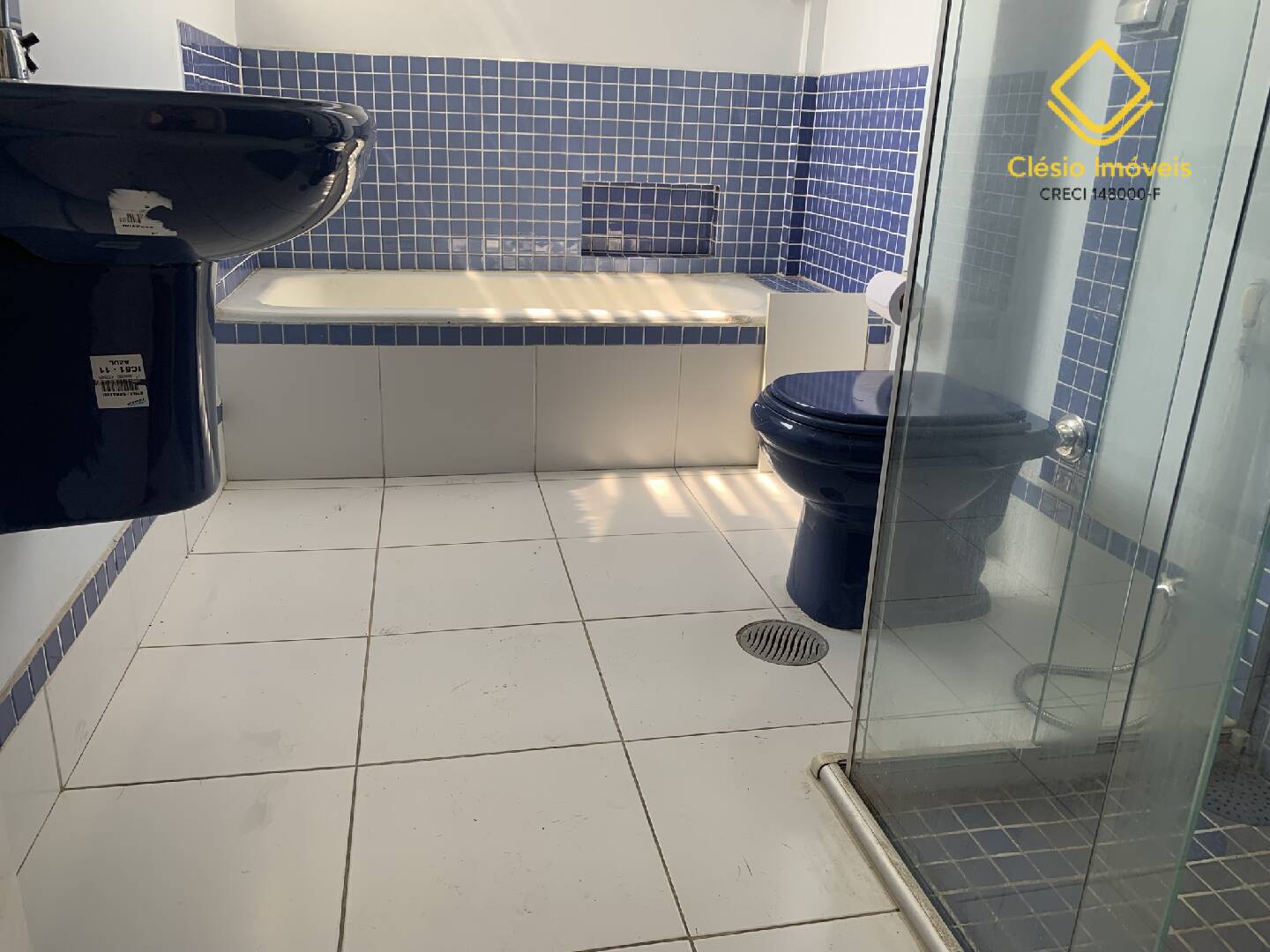 Apartamento para alugar com 3 quartos, 104m² - Foto 14