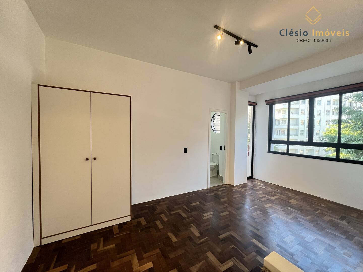 Apartamento, 1 quarto, 33 m² - Foto 2